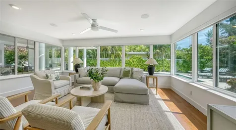 425 Mckinley Drive Sarasota FL 34236