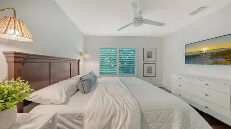 425 Mckinley Drive Sarasota FL 34236