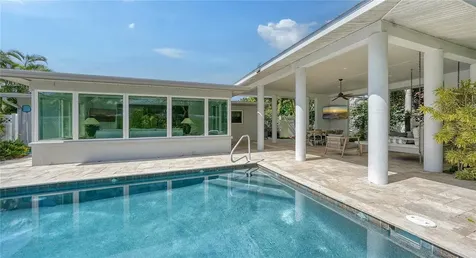 425 Mckinley Drive Sarasota FL 34236