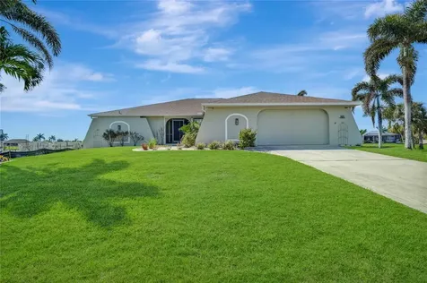 24303 Contra Costa Lane Punta Gorda FL 33955