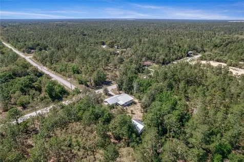 1855 SW Breezy Point Drive Dunnellon FL 34431