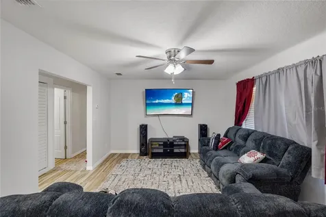 1855 SW Breezy Point Drive Dunnellon FL 34431