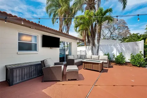 1401 51st Avenue NE St Petersburg FL 33703