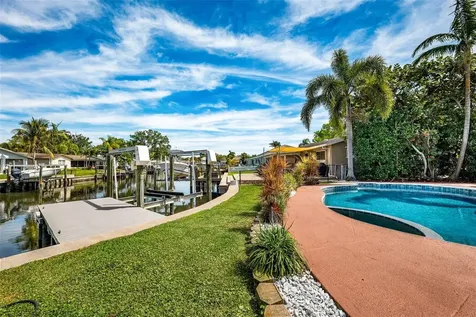 1401 51st Avenue NE St Petersburg FL 33703