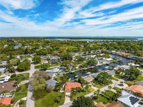 1401 51st Avenue NE St Petersburg FL 33703
