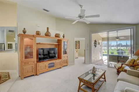 4561 Fairway Drive North Port FL 34287