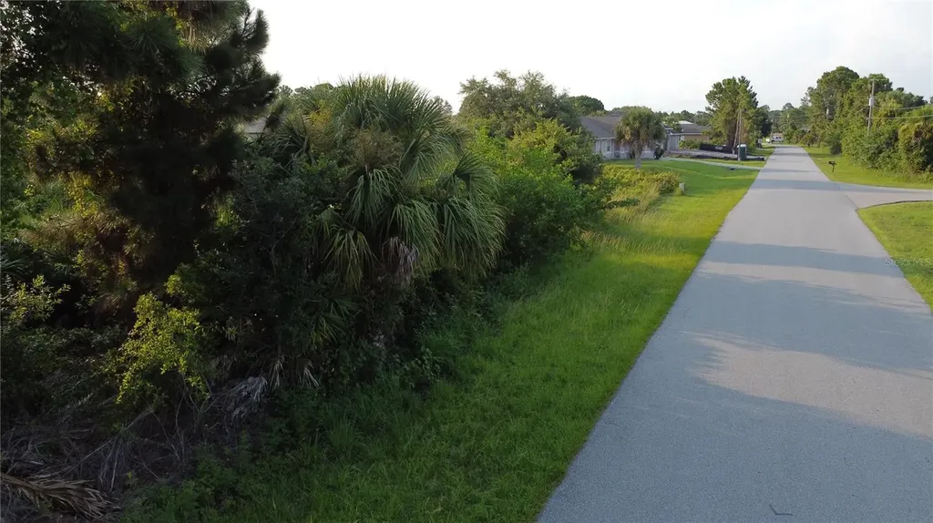 Lot 30 Clovelon Street North Port FL 34291