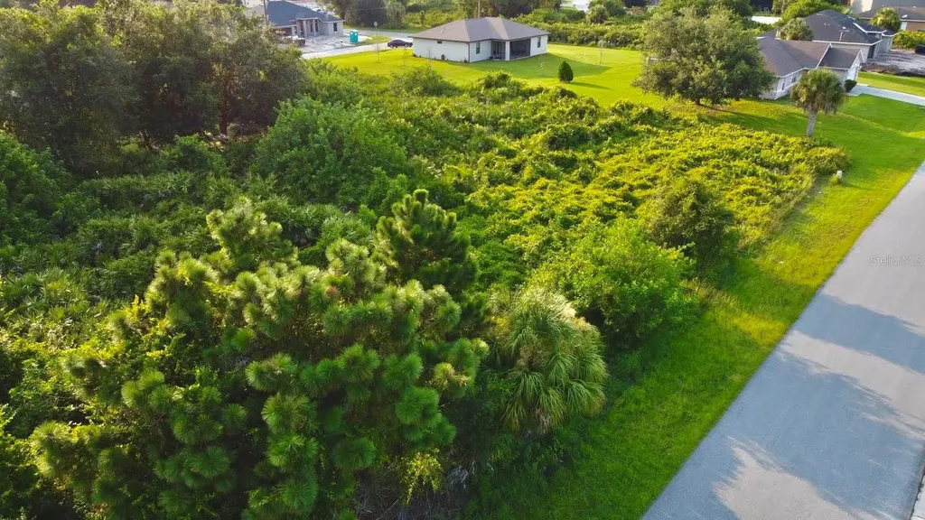 Lot 30 Clovelon Street North Port FL 34291