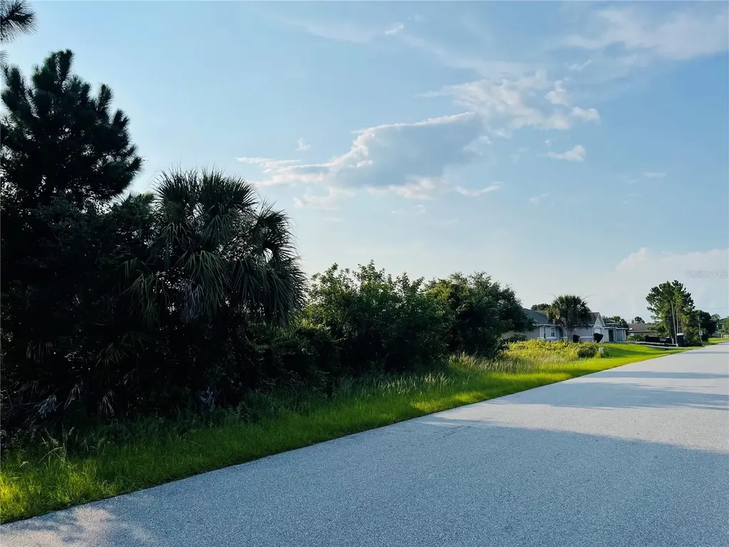 Lot 30 Clovelon Street North Port FL 34291