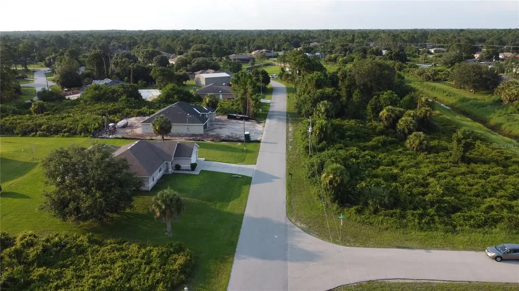 Lot 30 Clovelon Street North Port FL 34291