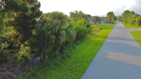 Lot 30 Clovelon Street North Port FL 34291