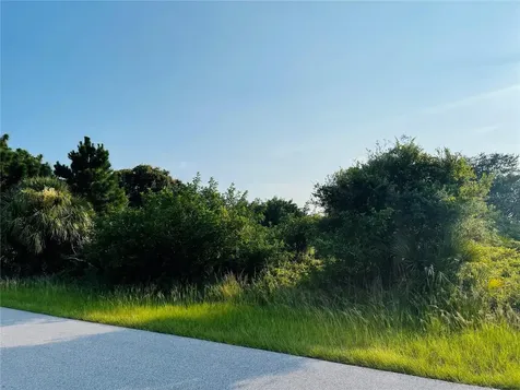 Lot 30 Clovelon Street North Port FL 34291