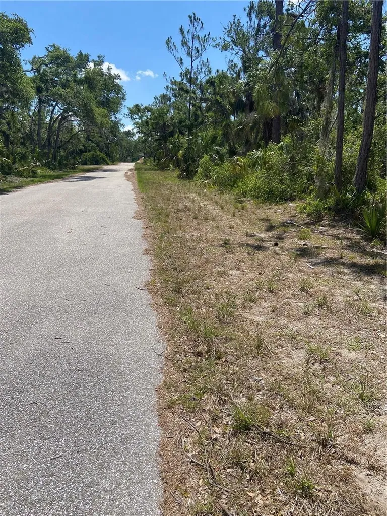 17123 Hemlock Avenue Port Charlotte FL 33948