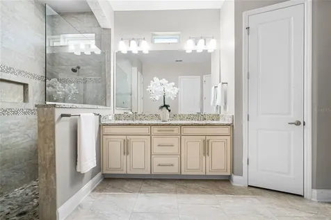 7950 Greengard Street Orlando FL 32827