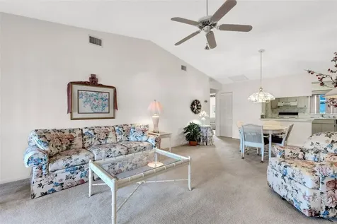 1614 Colonnades Circle N Lakeland FL 33811
