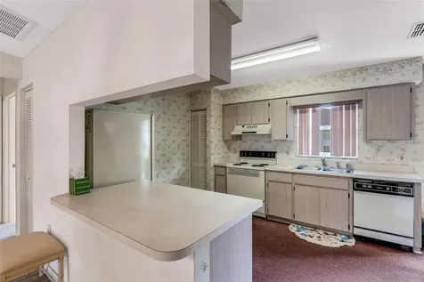1614 Colonnades Circle N Lakeland FL 33811
