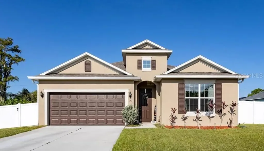 1242 Padgett Road SE Palm Bay FL 32909