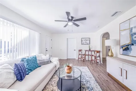 1807 S Lincoln Avenue Lakeland FL 33803