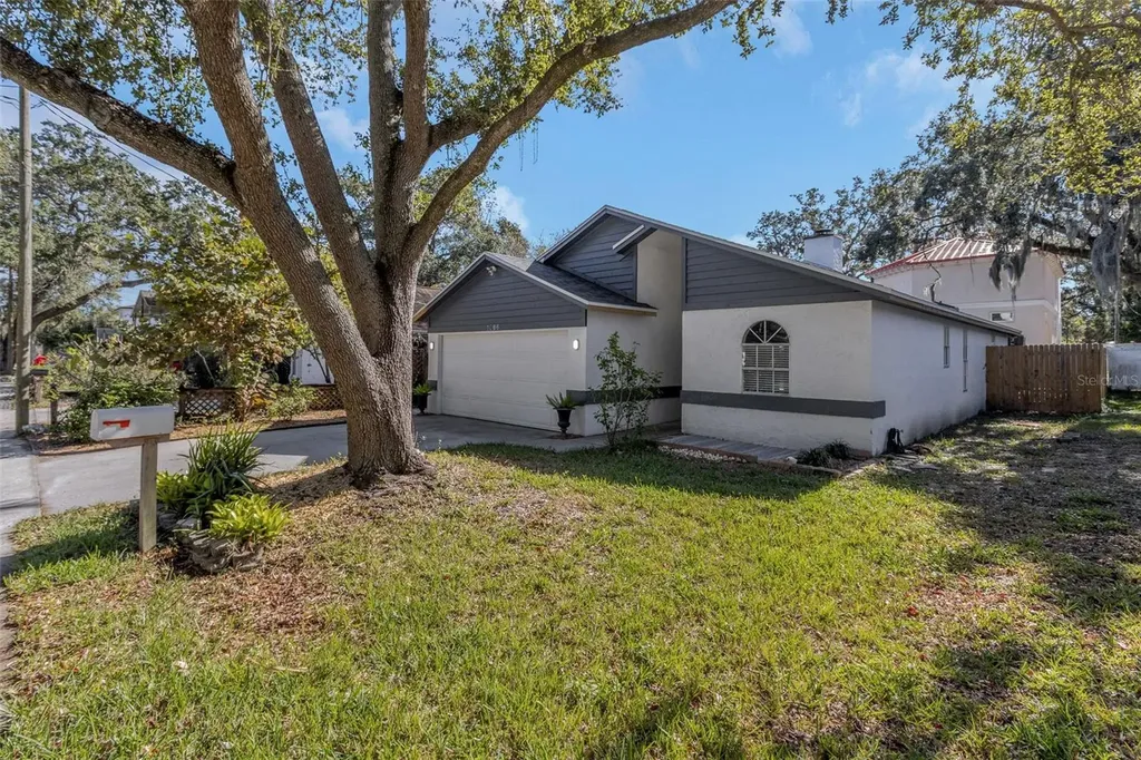 1066 Withlacoochee Street Safety Harbor FL 34695
