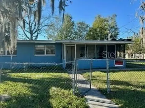 1101 South Gibbs Street Plant City FL 33563