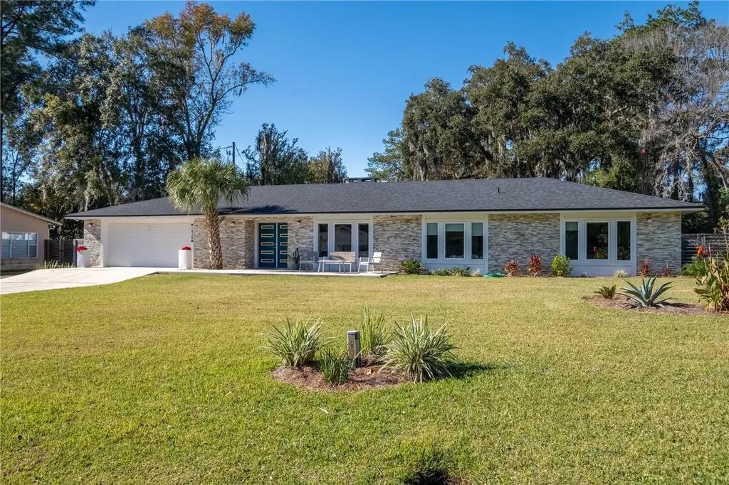 1420 NW 46th Street Gainesville FL 32605