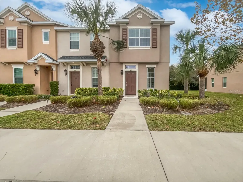 1121 Grantham Drive Sarasota FL 34234