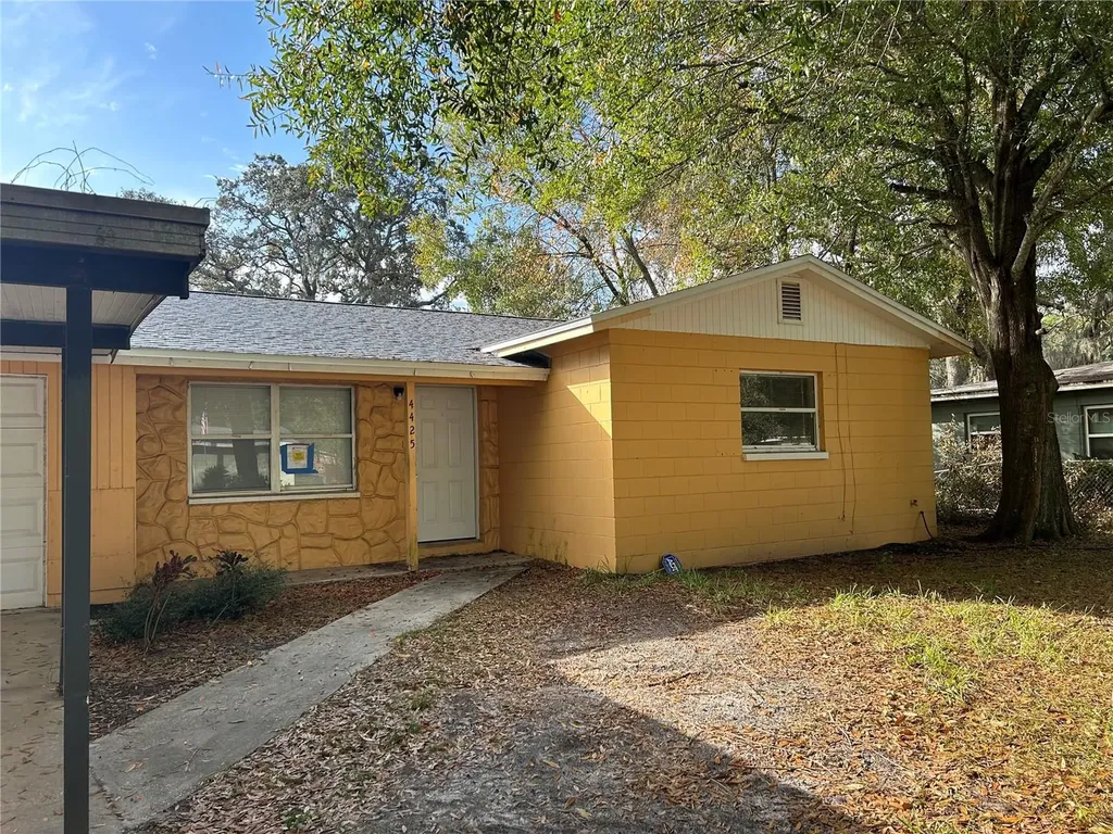 4425 Perch Street Tampa FL 33617