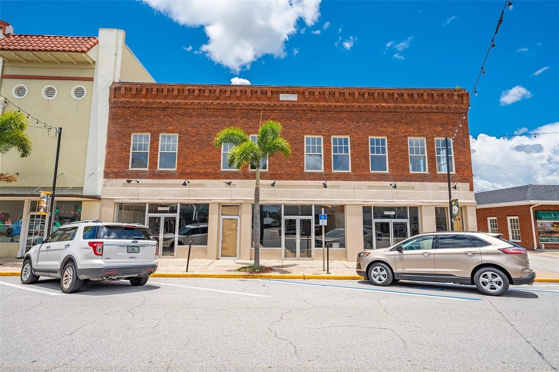 25 E Wall Street Frostproof FL 33843