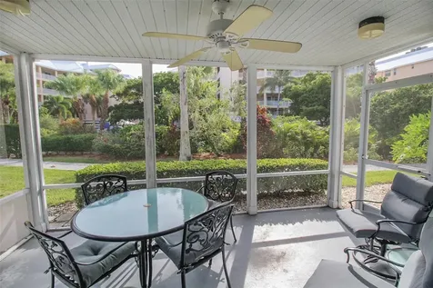 1328 Siesta Bayside Drive Sarasota FL 34242
