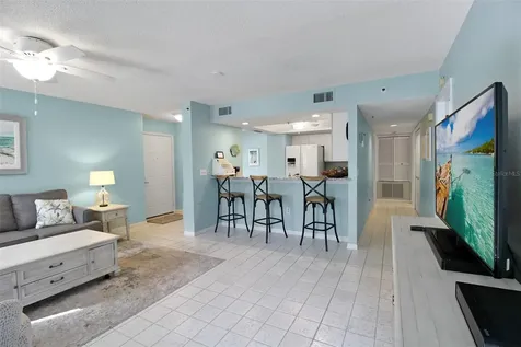 1328 Siesta Bayside Drive Sarasota FL 34242