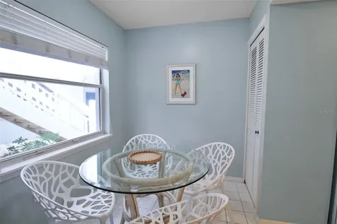 1328 Siesta Bayside Drive Sarasota FL 34242