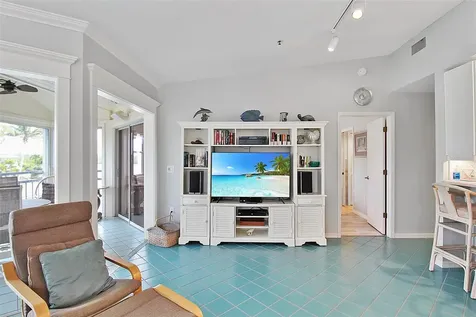 1343 Siesta Bayside Drive Sarasota FL 34242