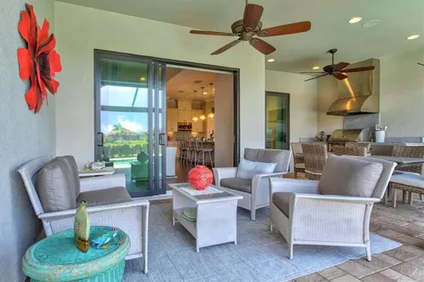 8733 Amaretto Avenue Sarasota FL 34238