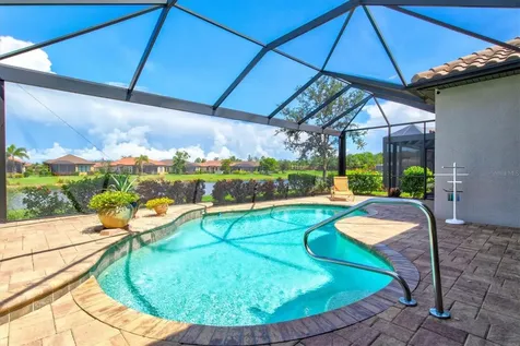 8733 Amaretto Avenue Sarasota FL 34238