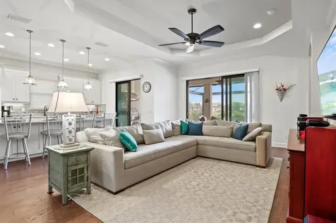 8733 Amaretto Avenue Sarasota FL 34238