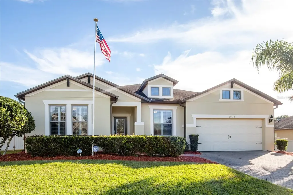 30130 Kladruby Point Mount Dora FL 32757