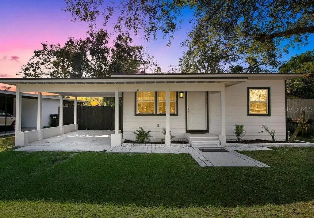 3212 Price Avenue Orlando FL 32806
