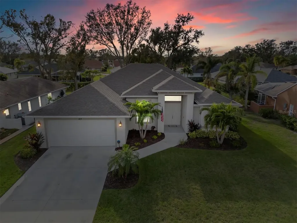 419 Lake Of The Woods Drive Venice FL 34293