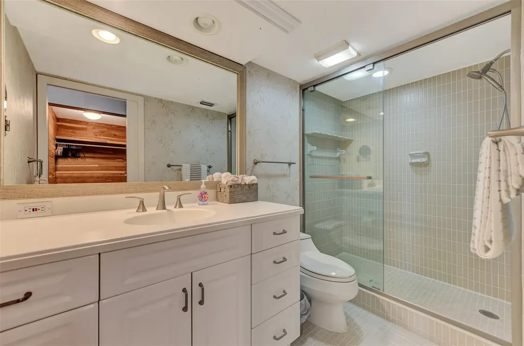 4900 Ocean Boulevard Sarasota FL 34242