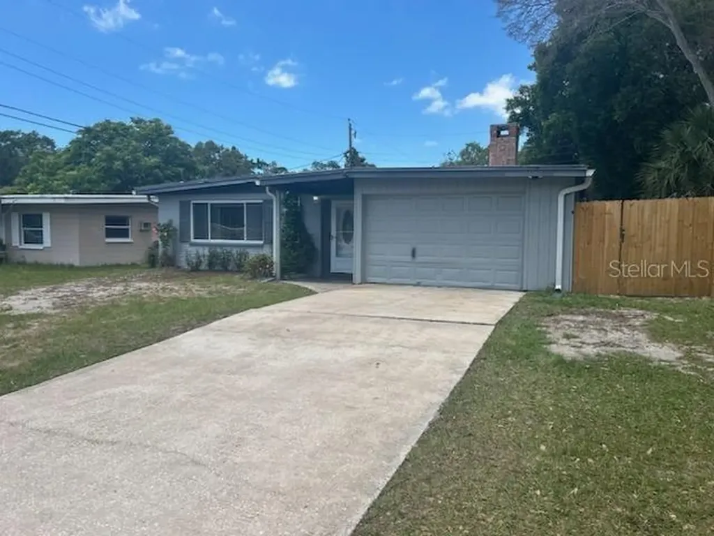 1571 Shirley Place Largo FL 33770