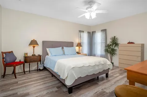 12037 Manassas Avenue Weeki Wachee FL 34614