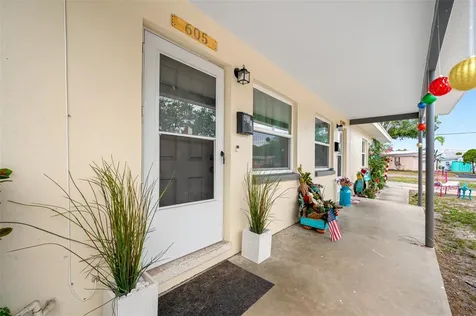 603 1st Street SE Largo FL 33771