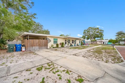 603 1st Street SE Largo FL 33771