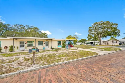 603 1st Street SE Largo FL 33771