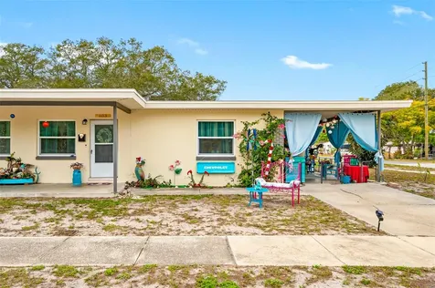 603 1st Street SE Largo FL 33771