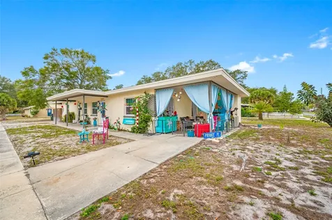 603 1st Street SE Largo FL 33771