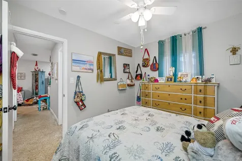 603 1st Street SE Largo FL 33771