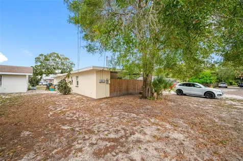 603 1st Street SE Largo FL 33771