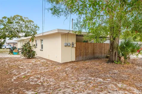 603 1st Street SE Largo FL 33771
