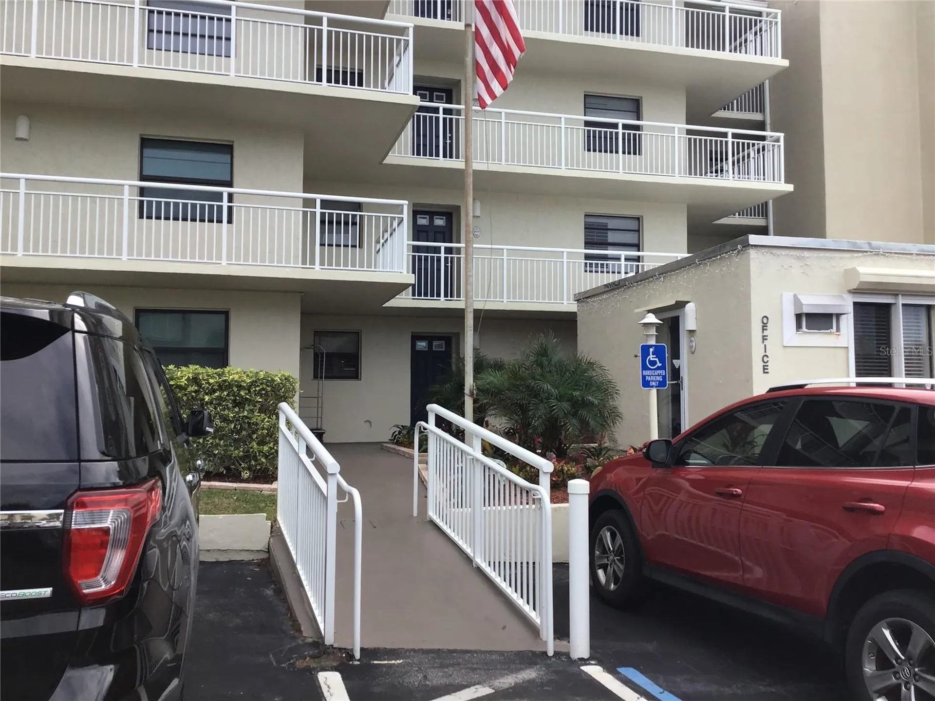 4811 Saxon New Smyrna Beach FL 32169